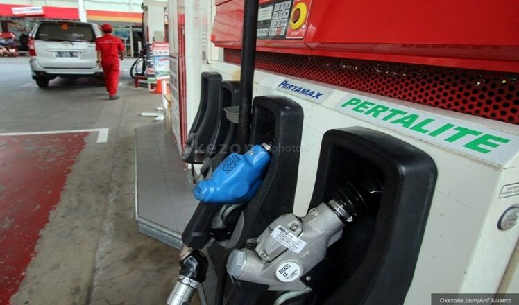 Harga BBM Pertamina Turun Mulai 1 Mei 2025 di SPBU Resmi